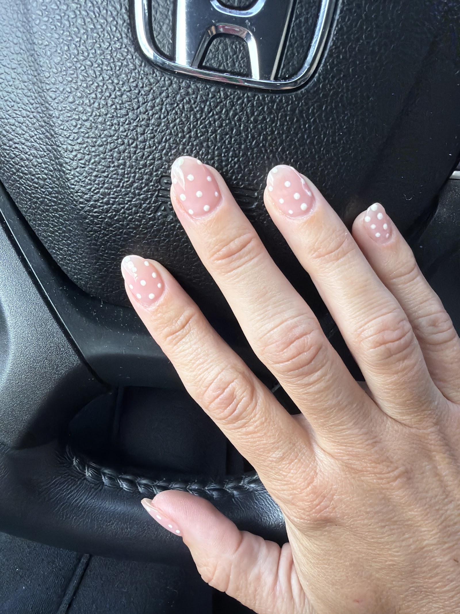 Luxury Nails & Skin Care LLC nail photo 4