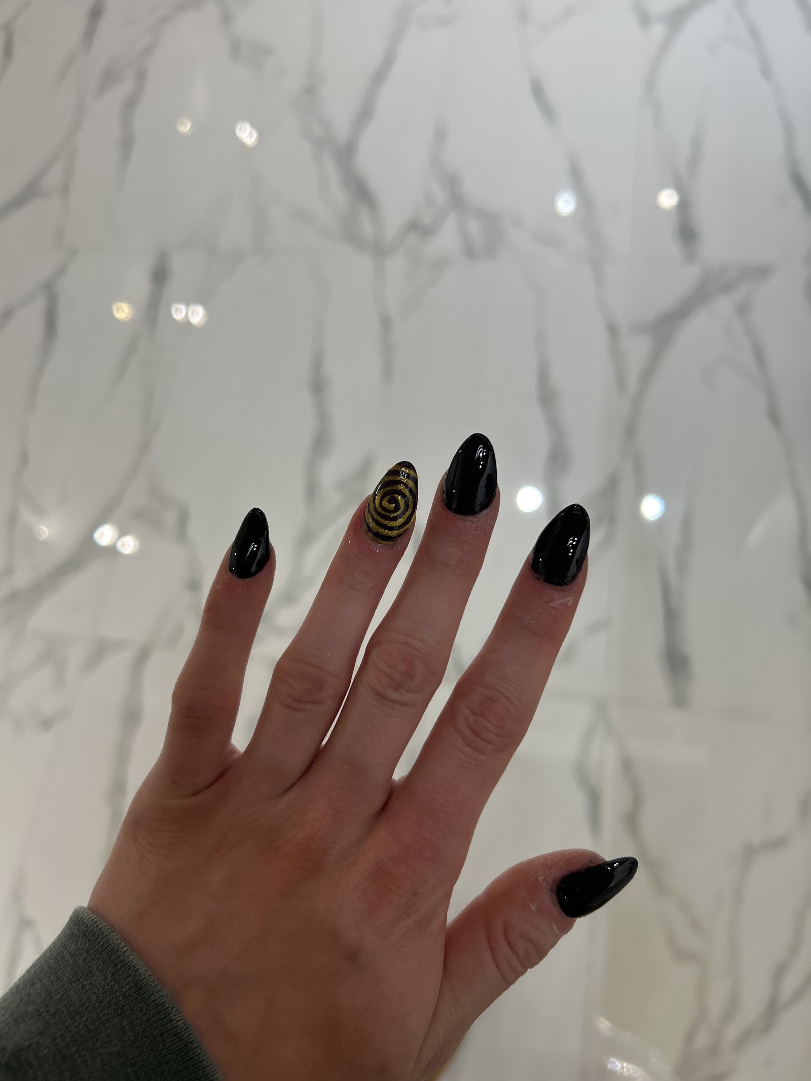 Luxury Nails & Skin Care LLC nail photo 6